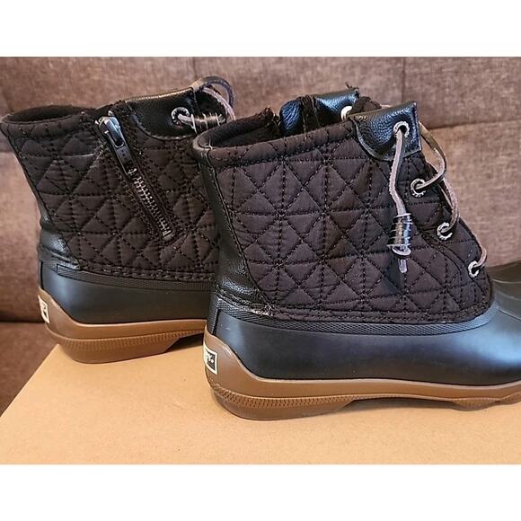Sperry Duck Boot Black Waterproof Lace Up Quilted Women's Size 8M STS81733 - Picture 6 of 11